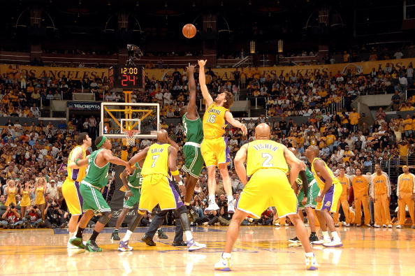 早报：悲欢并不相通